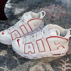 Nike Men’s Air Uptempo size 7.5